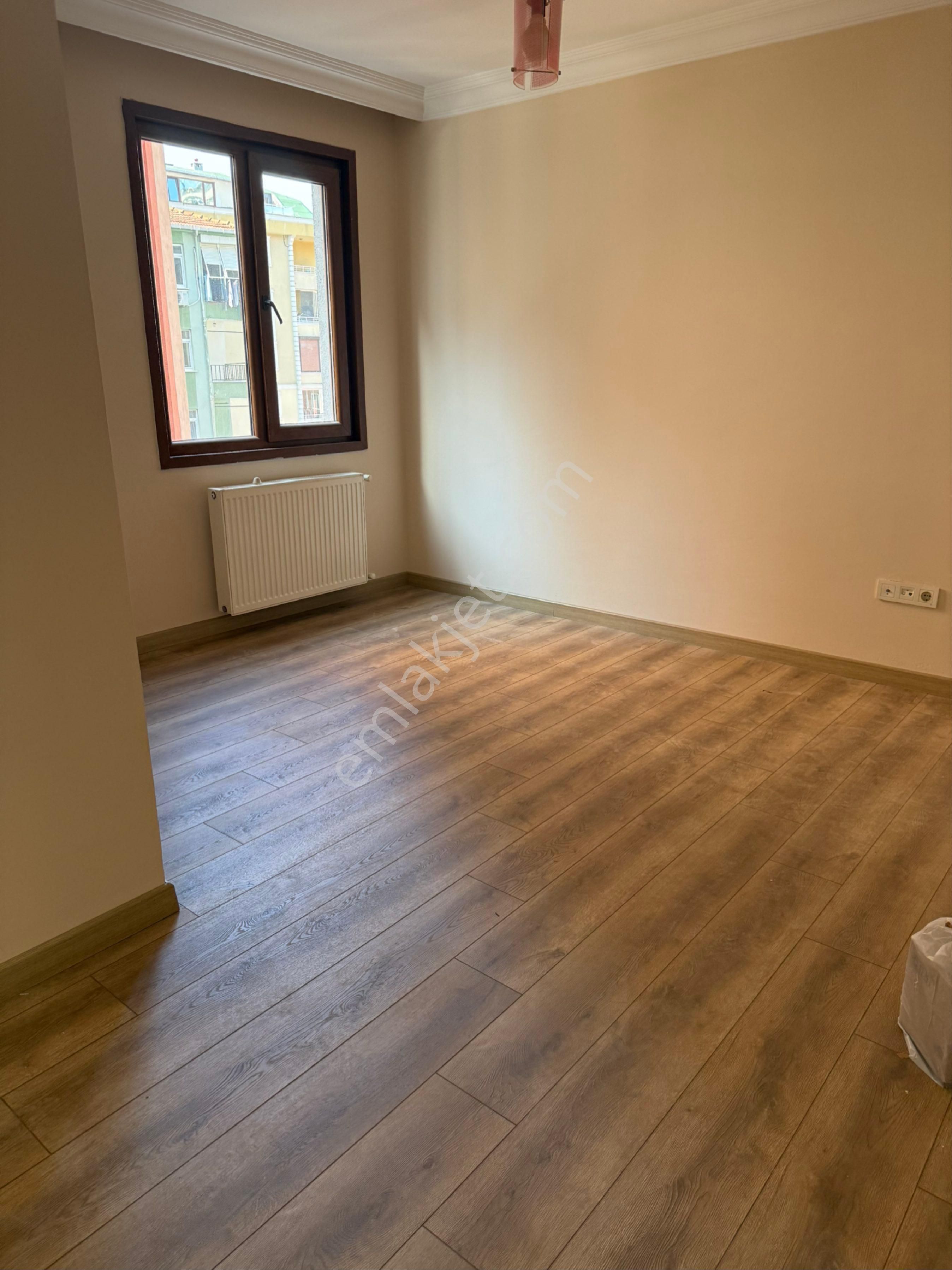 Tiamo’dan Yeni Binada (12yıllık Binada) 2+1 90m 2 Kat Kombili Kapalı Otoparklı - Görsel 20