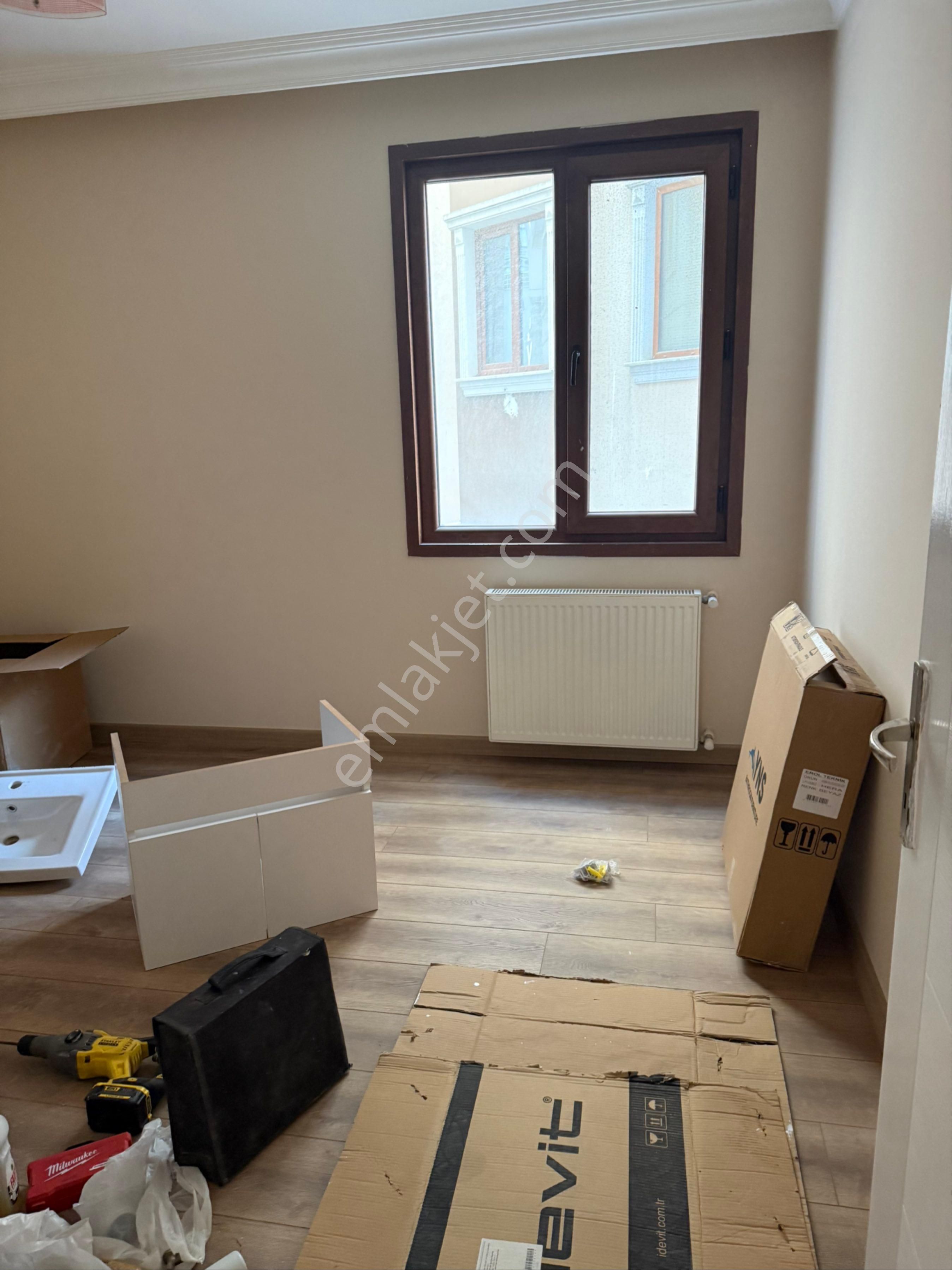 Tiamo’dan Yeni Binada (12yıllık Binada) 2+1 90m 2 Kat Kombili Kapalı Otoparklı - Görsel 22