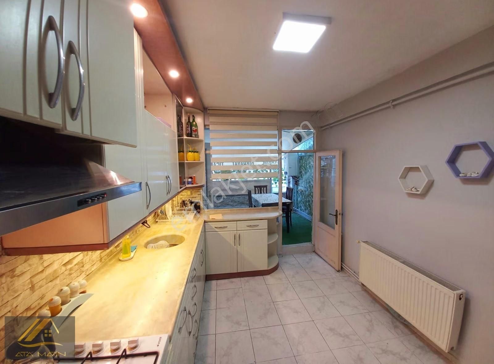 Çiftlik Caddesine 1 Sokak Kat Mülkiyetli 3+1 Geniş Full Kredili - Görsel 12