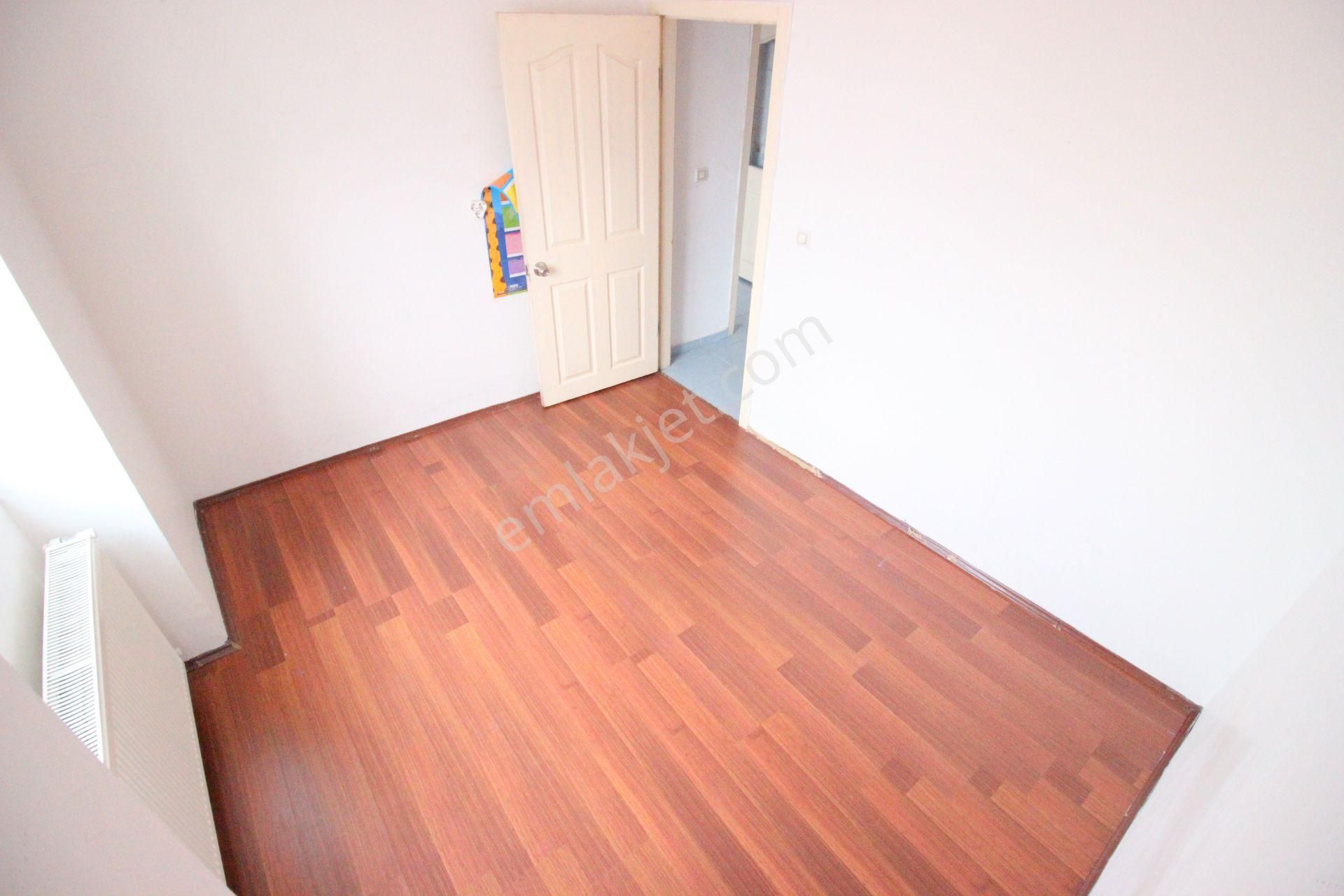 Hemdem Gayrimenkul'den 30 Ağustos'ta Panaromik Şehir Manzaralı Asansörlü Arakatta 3+1 Kiralık Daire - Görsel 16