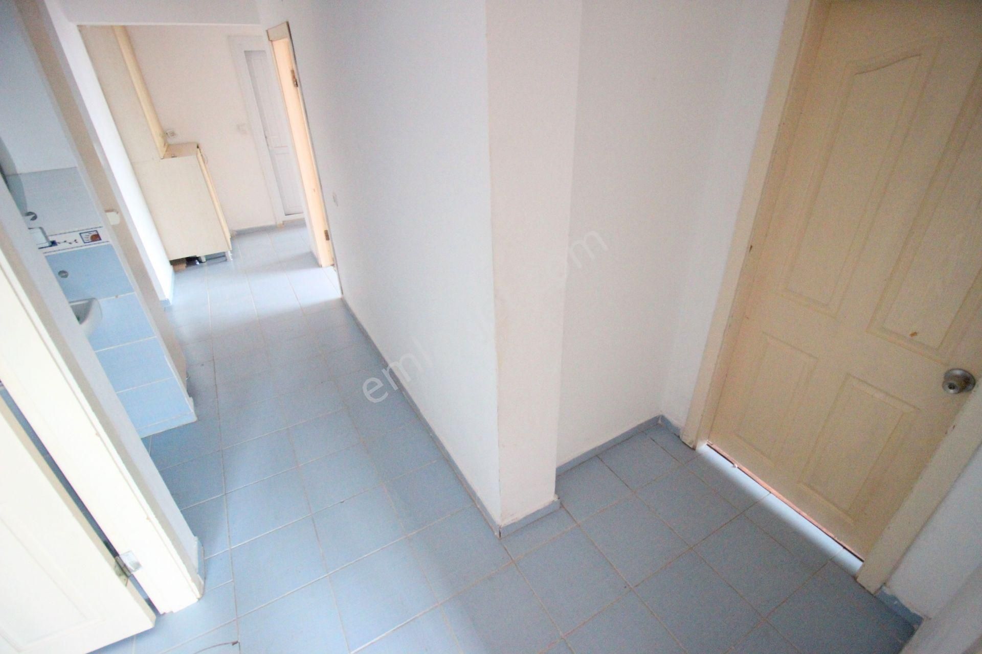 Hemdem Gayrimenkul'den 30 Ağustos'ta Panaromik Şehir Manzaralı Asansörlü Arakatta 3+1 Kiralık Daire - Görsel 32
