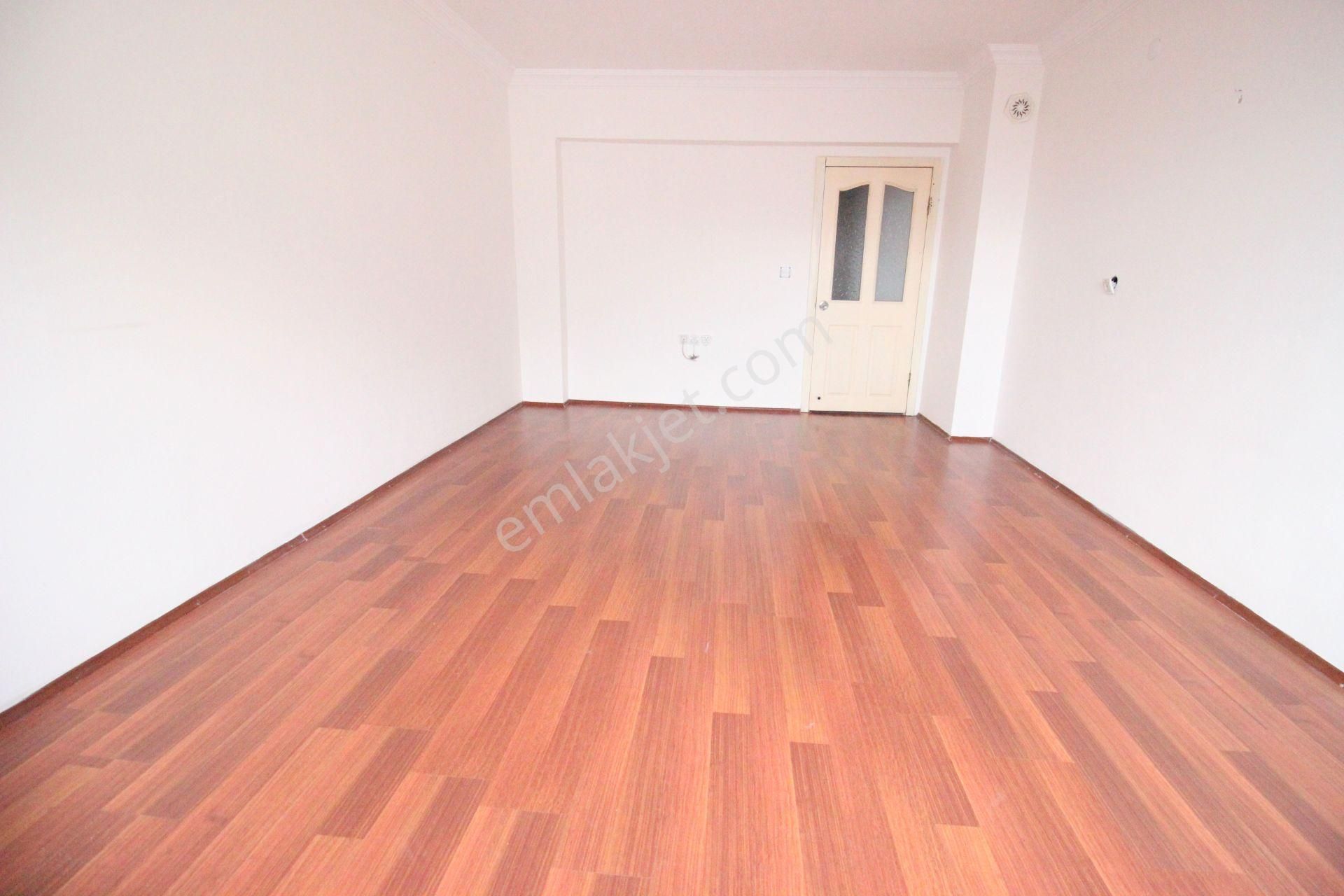 Hemdem Gayrimenkul'den 30 Ağustos'ta Panaromik Şehir Manzaralı Asansörlü Arakatta 3+1 Kiralık Daire - Görsel 10