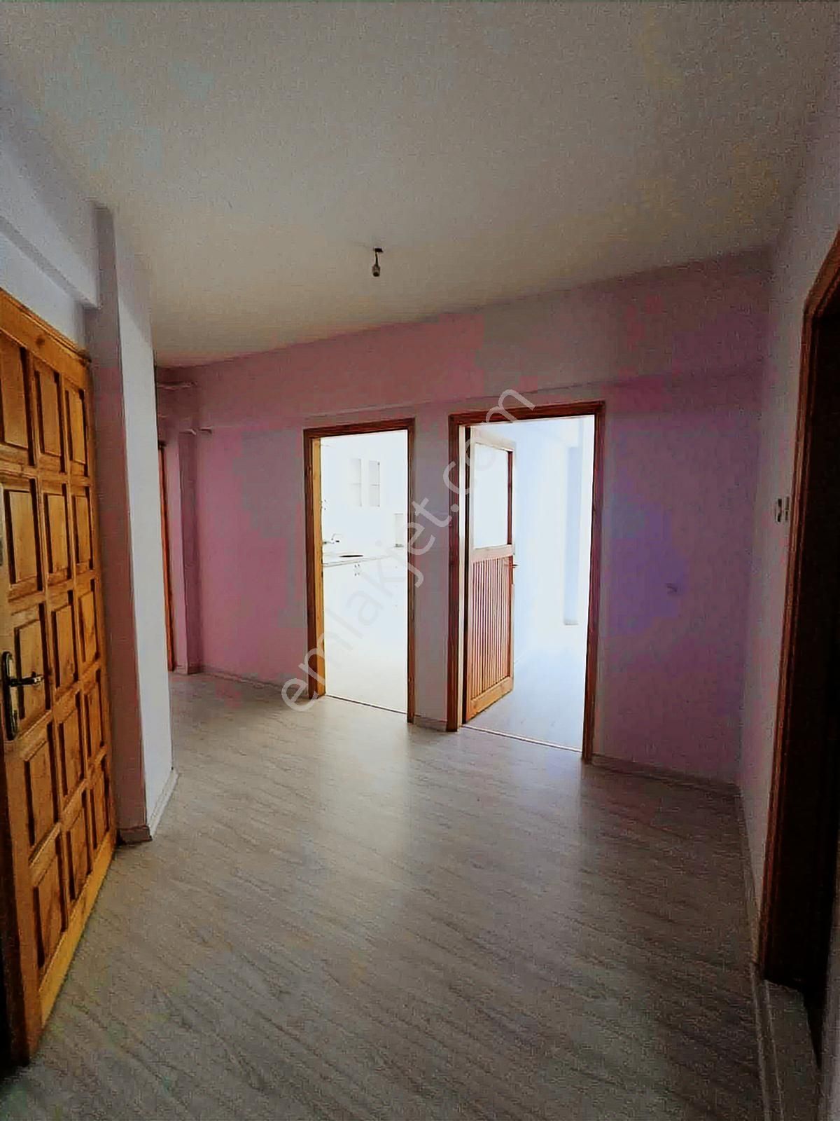 Trabzon Merkezde Kiralık Daire - Görsel 12