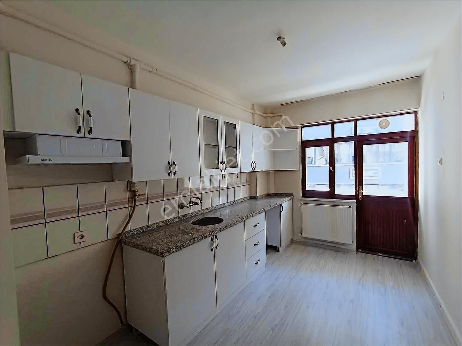 Trabzon Merkezde Kiralık Daire - Görsel 8