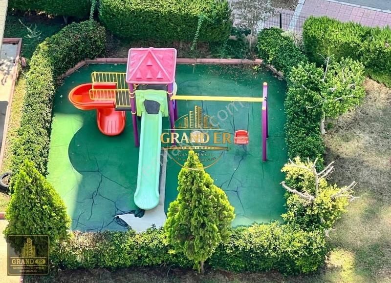 Mezitli Merkez Mahallesinde Şehir Manzaralı Satılık 4+1 Daire - Görsel 9