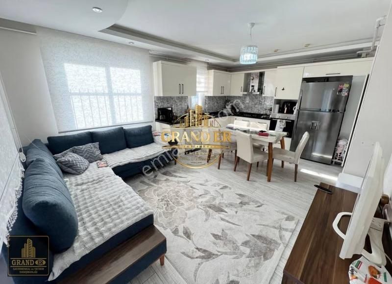 Mezitli Merkez Mahallesinde Şehir Manzaralı Satılık 4+1 Daire - Görsel 2