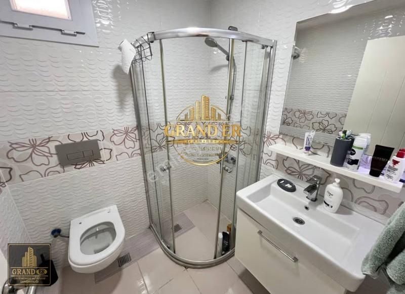 Mezitli Merkez Mahallesinde Şehir Manzaralı Satılık 4+1 Daire - Görsel 15