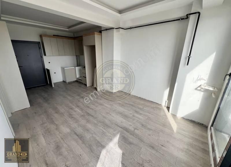 Mezitli Kuyulukta Sıfır Binada Satılık 1+1 Daire | Güney Cephe - Görsel 8