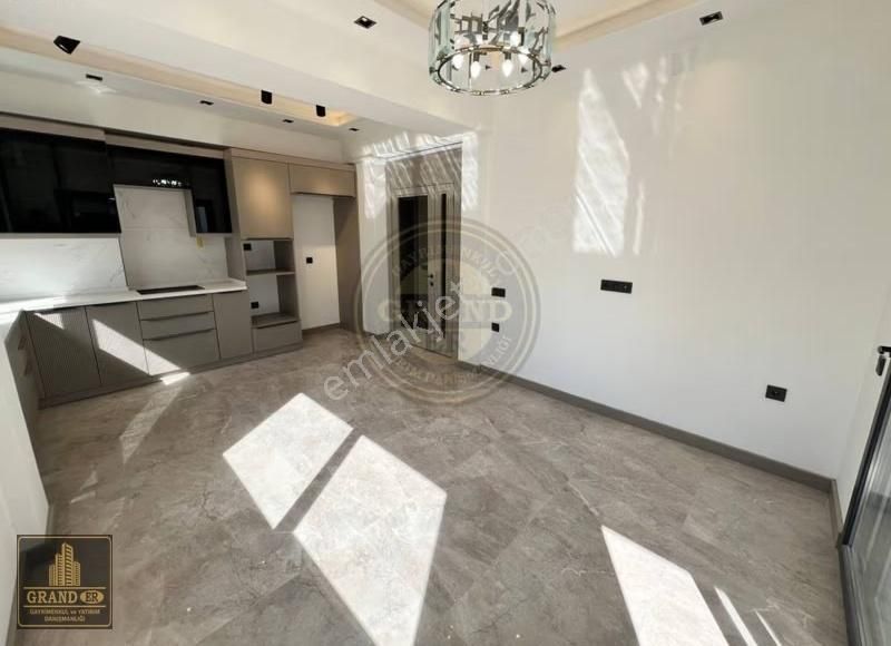 Mezitli Akdeniz Mah.yaşardoğu Caddesi Sıfır 2+1 Satılık Daire - Görsel 16