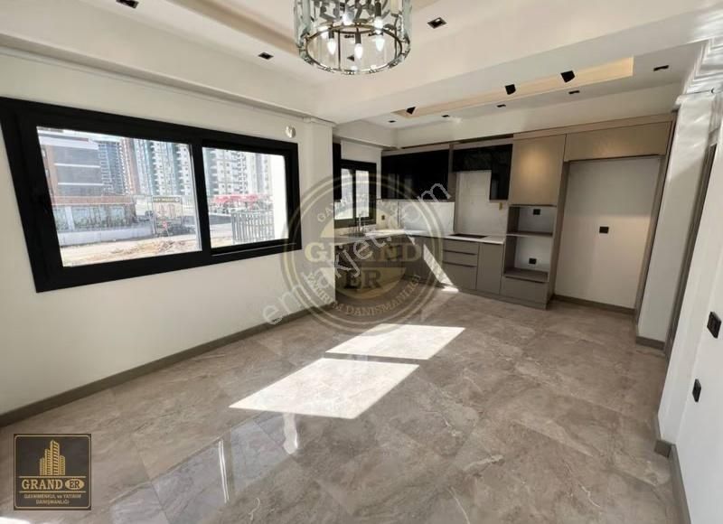 Mezitli Akdeniz Mah.yaşardoğu Caddesi Sıfır 2+1 Satılık Daire - Görsel 2