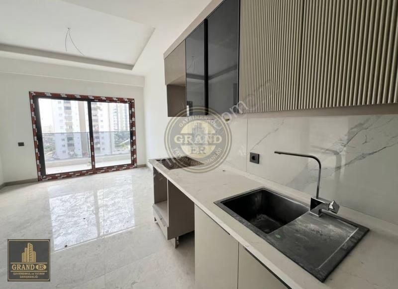 Mersin Mezitli Akdeniz Mah (yerden Isıtmalı )1+1satılık Daire