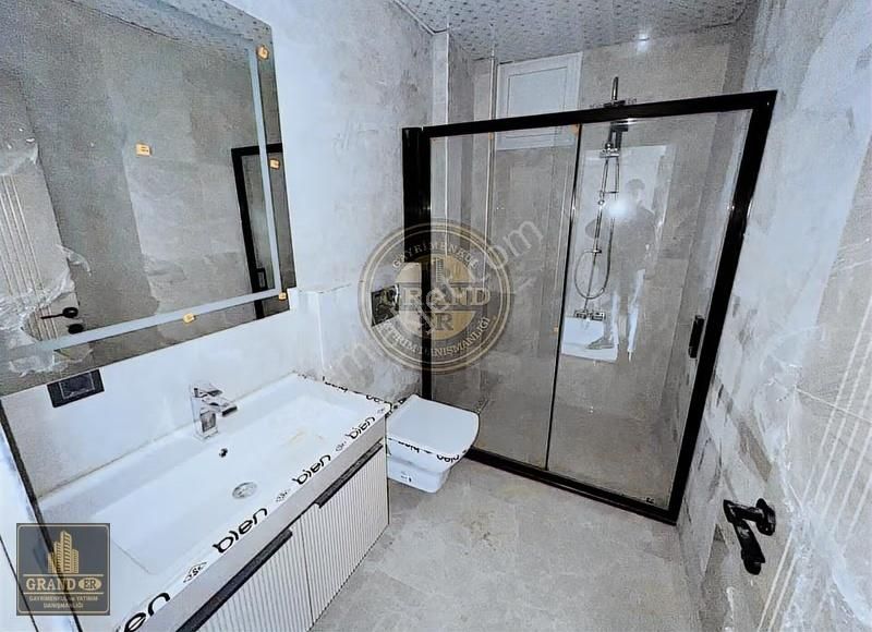 Mersin Mezitli Akdeniz Mah (yerden Isıtmalı )1+1satılık Daire - Görsel 3