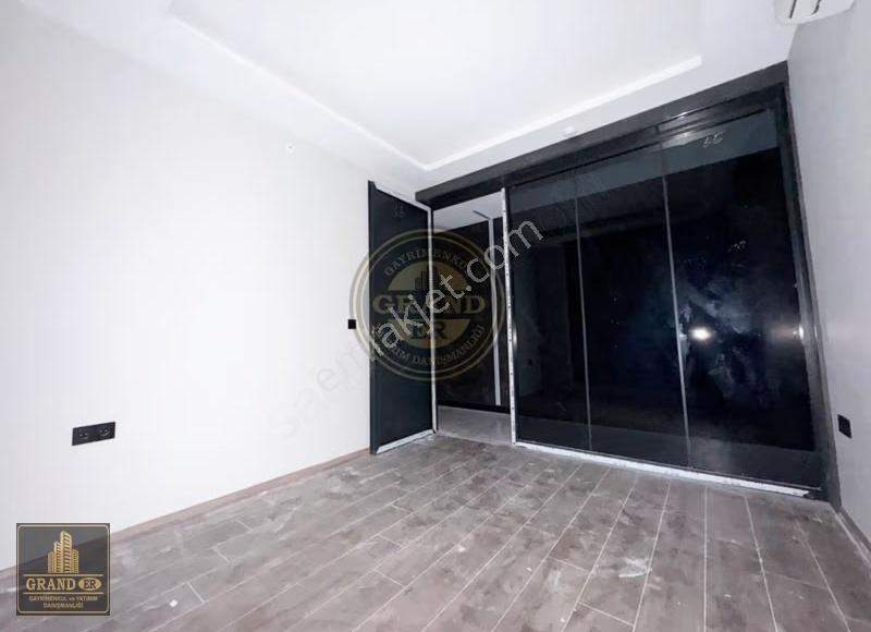 Mezitli Yeni Mah.gmk Anayol Üzeri 3+1satılık Ofis Kapalı Otopark - Görsel 2
