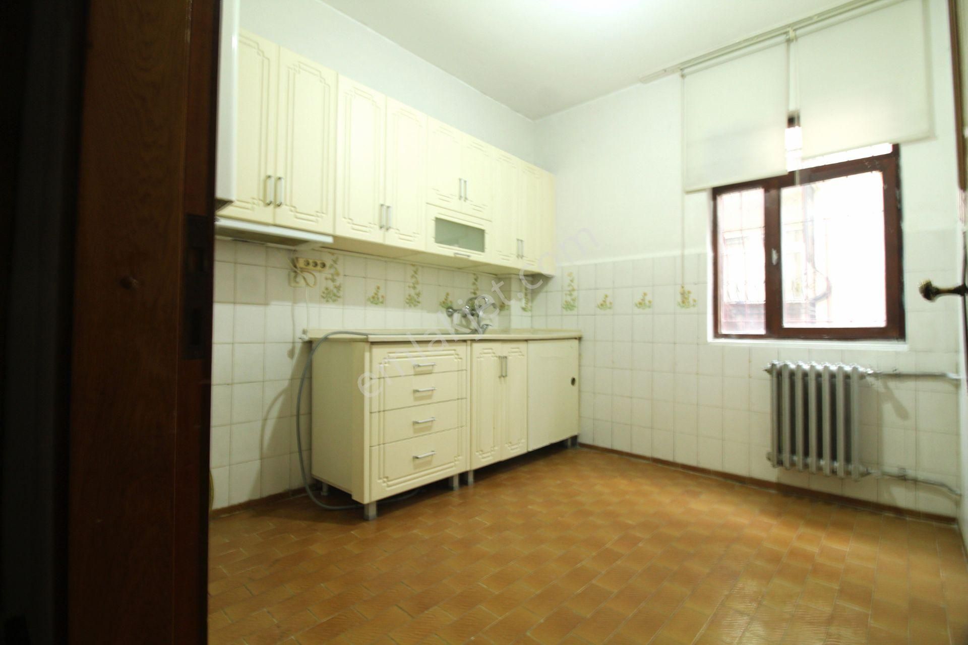 Kiralık Daire 2+1 80m2 Bahçelievler Çankaya - Görsel 6