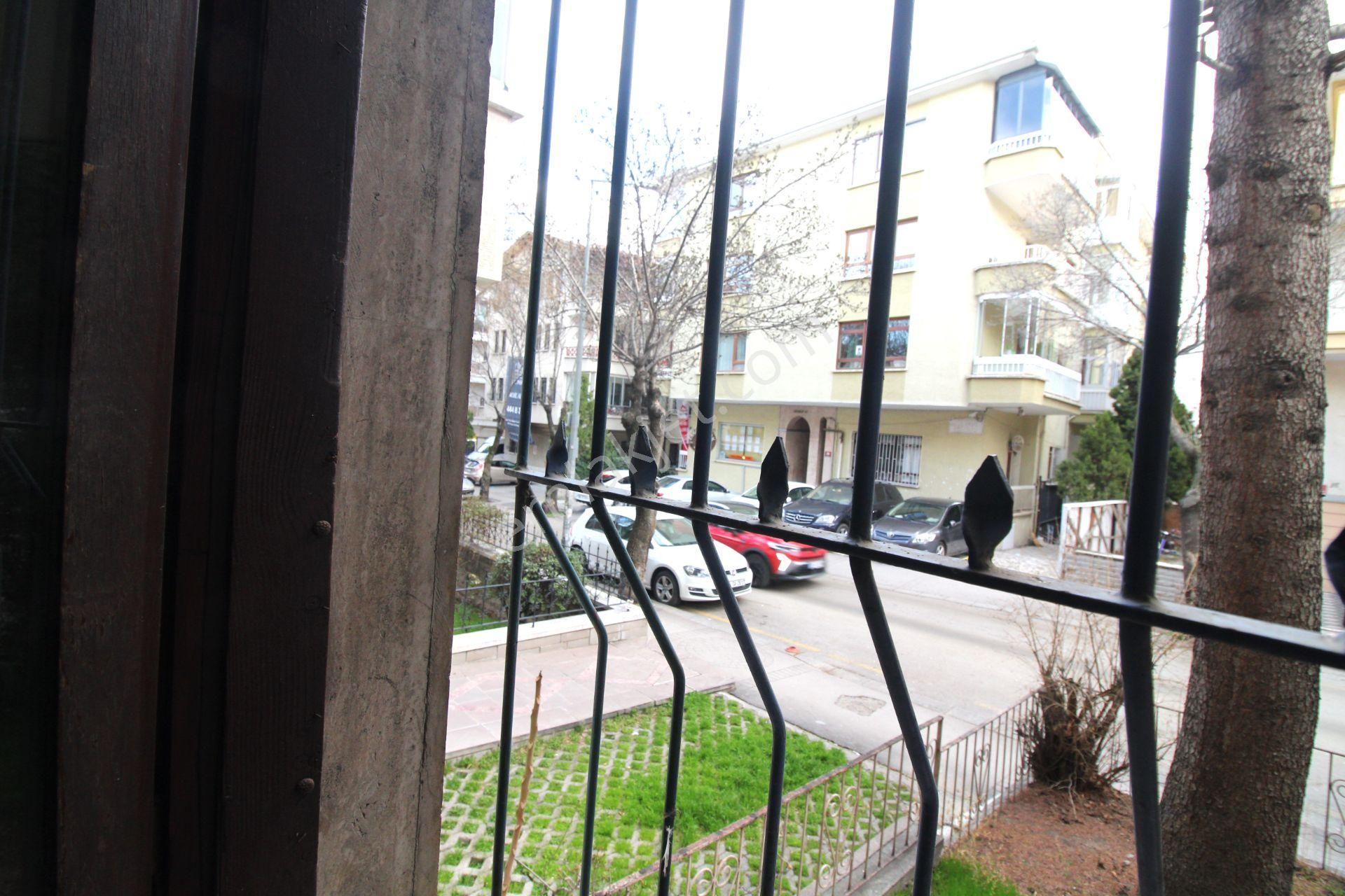 Kiralık Daire 2+1 80m2 Bahçelievler Çankaya - Görsel 26