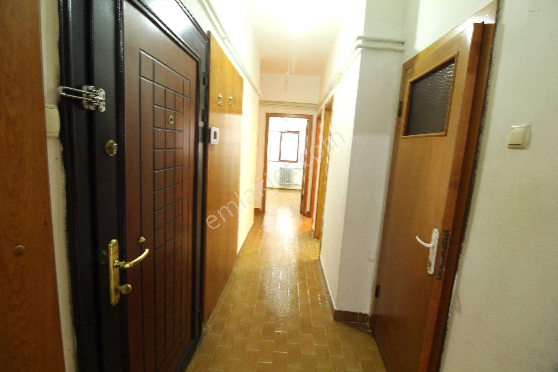 Kiralık Daire 2+1 80m2 Bahçelievler Çankaya - Görsel 19