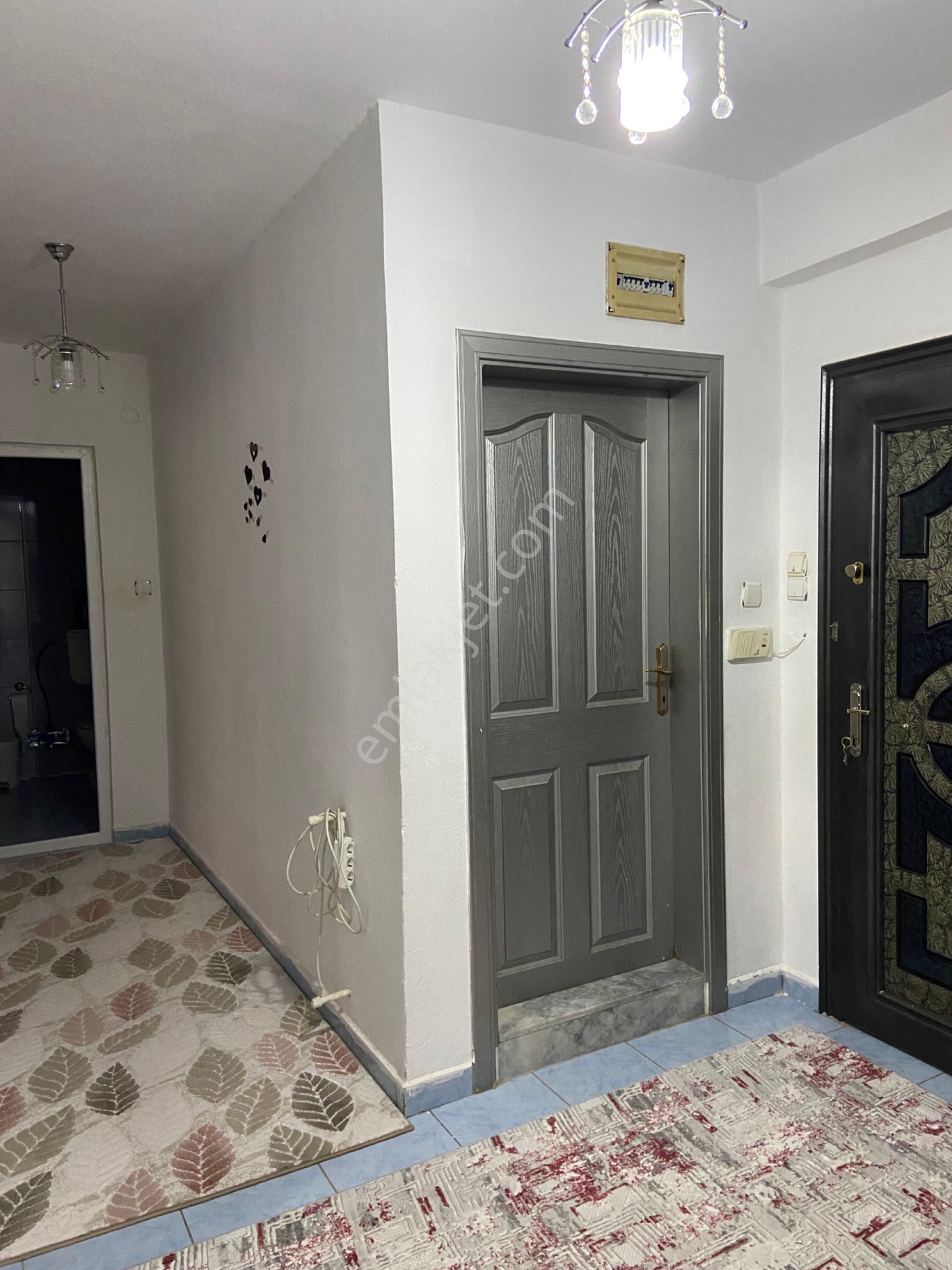 Silifke Gazi Ortaokulukarşısı Heryere Yakın Daire - Görsel 3