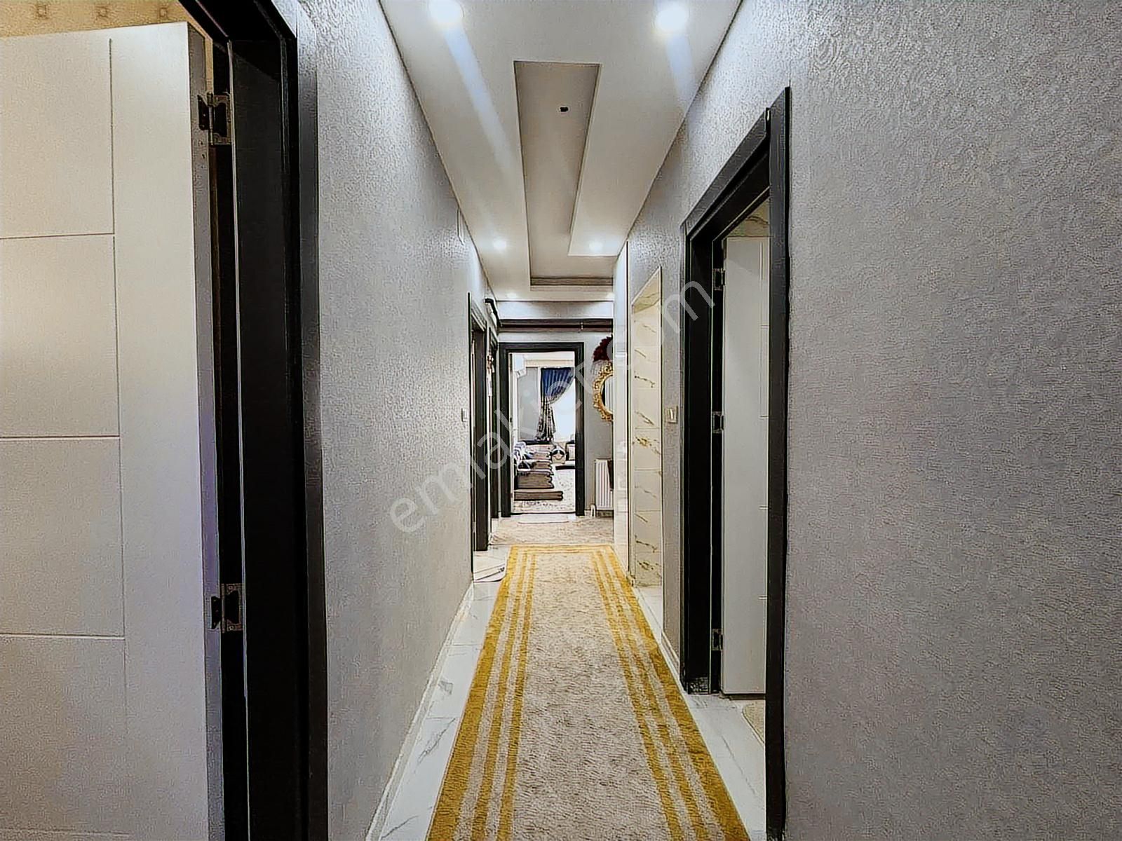 Göbeklitepe Tamam ' Tan Satılık 3+1 Lüks En Üst Kat Daire - Görsel 16