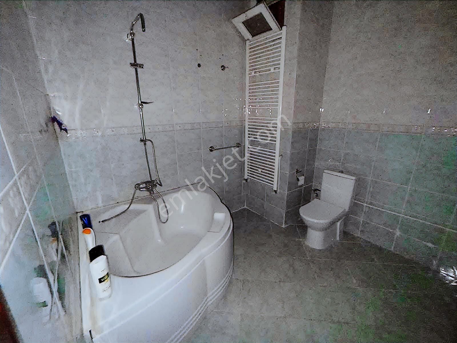 Trabzon Merkezde Kiralık 4+1 Daire - Görsel 19