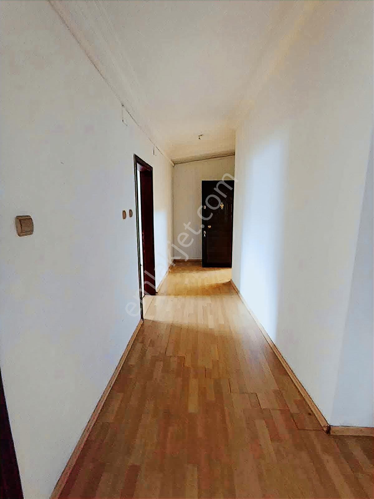 Trabzon Merkezde Kiralık 4+1 Daire - Görsel 3