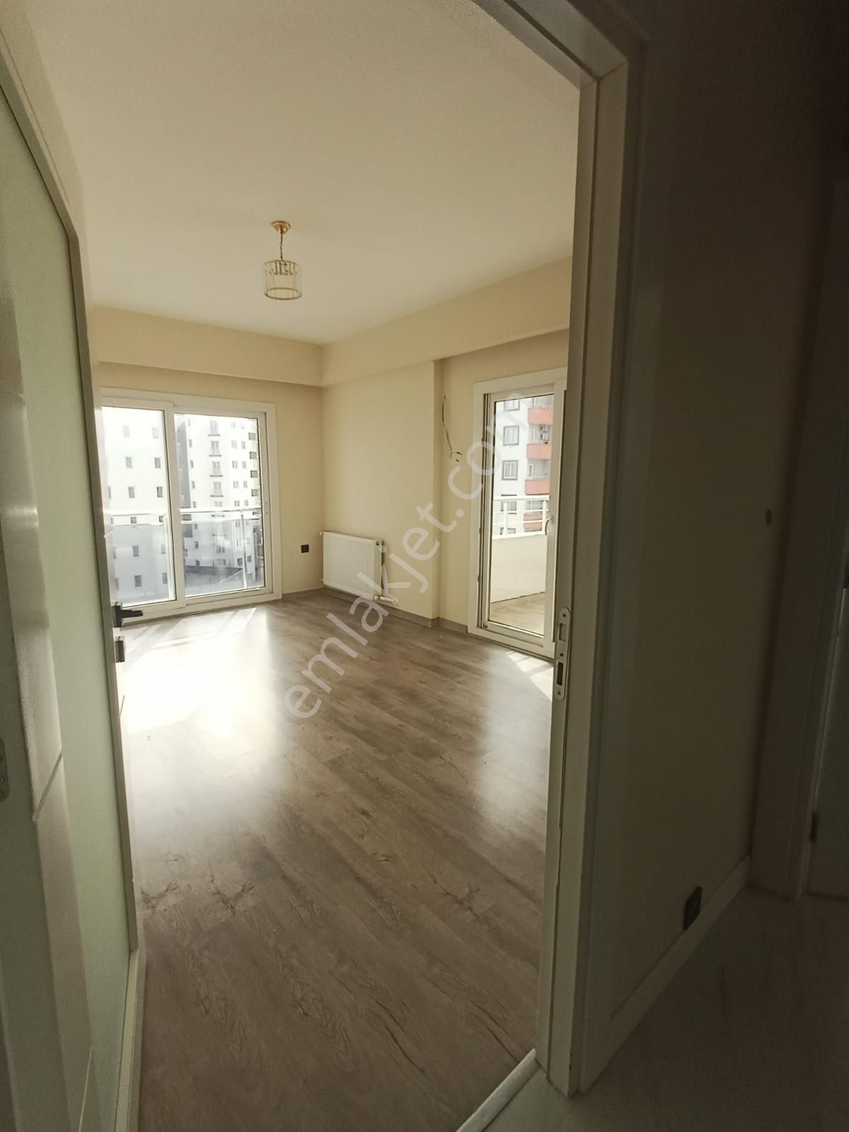 Sarıçam Boynuyoğun Mah. Doğalgazlı Kiralık K.mutfak 2+1 Daire - Görsel 4