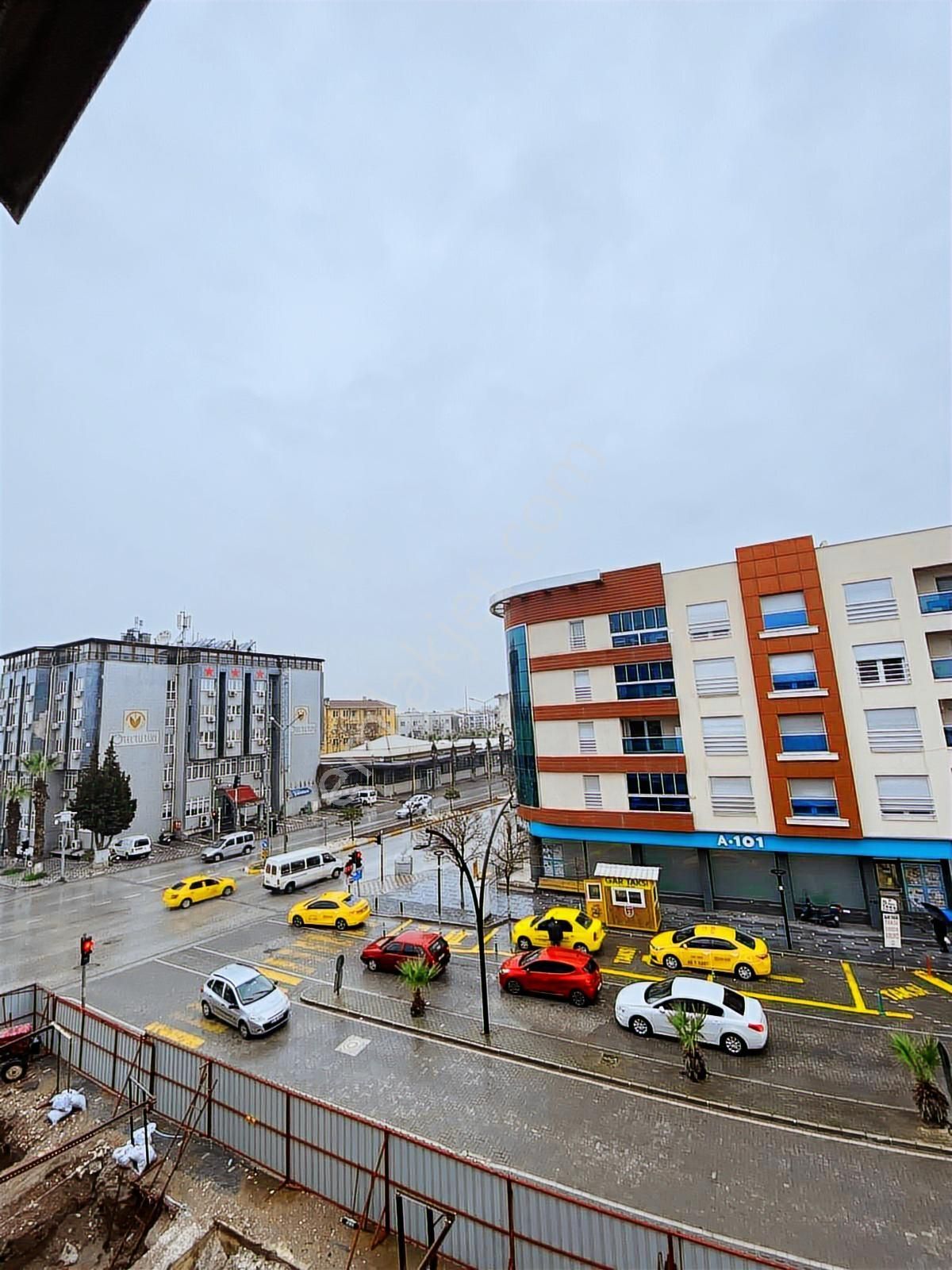 Fiber Emlaktan Ragıpbey Mh Satılık Tadilatlı Ara Kat Daire - Görsel 31