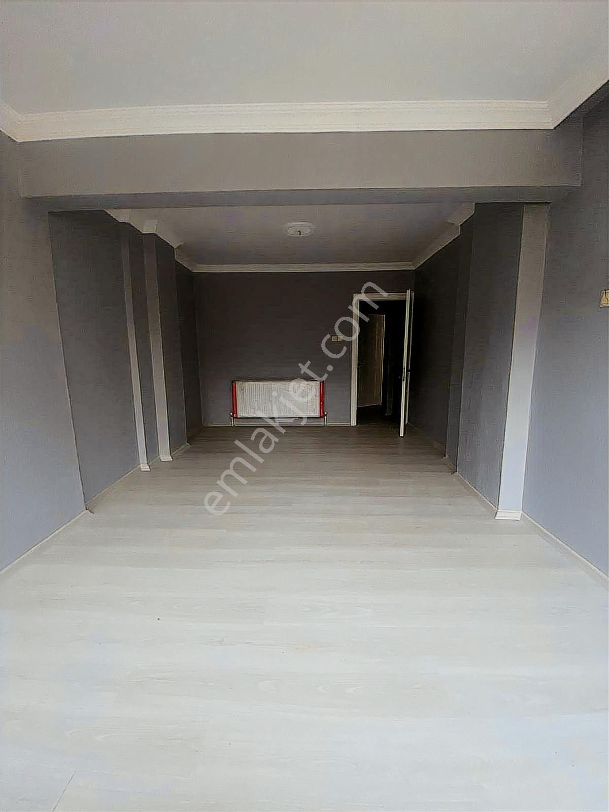 Fiber Emlaktan Ragıpbey Mh Satılık Tadilatlı Ara Kat Daire - Görsel 3