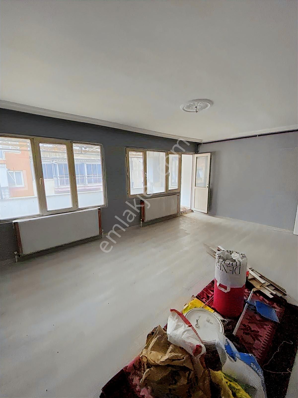 Fiber Emlaktan Ragıpbey Mh Satılık Tadilatlı Ara Kat Daire - Görsel 18