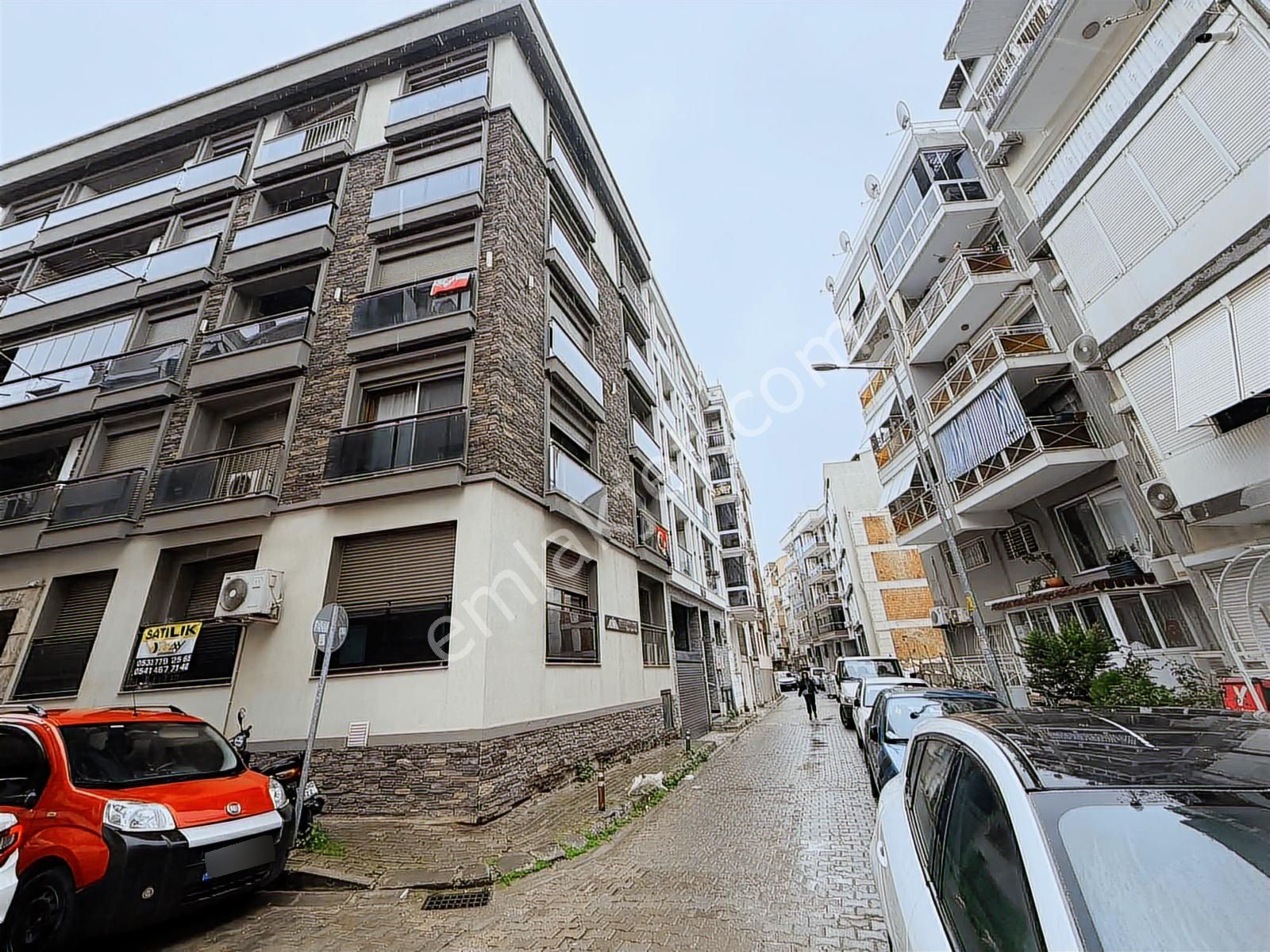 Karşıyaka Alaybeyde 1+1 Daire - Görsel 6