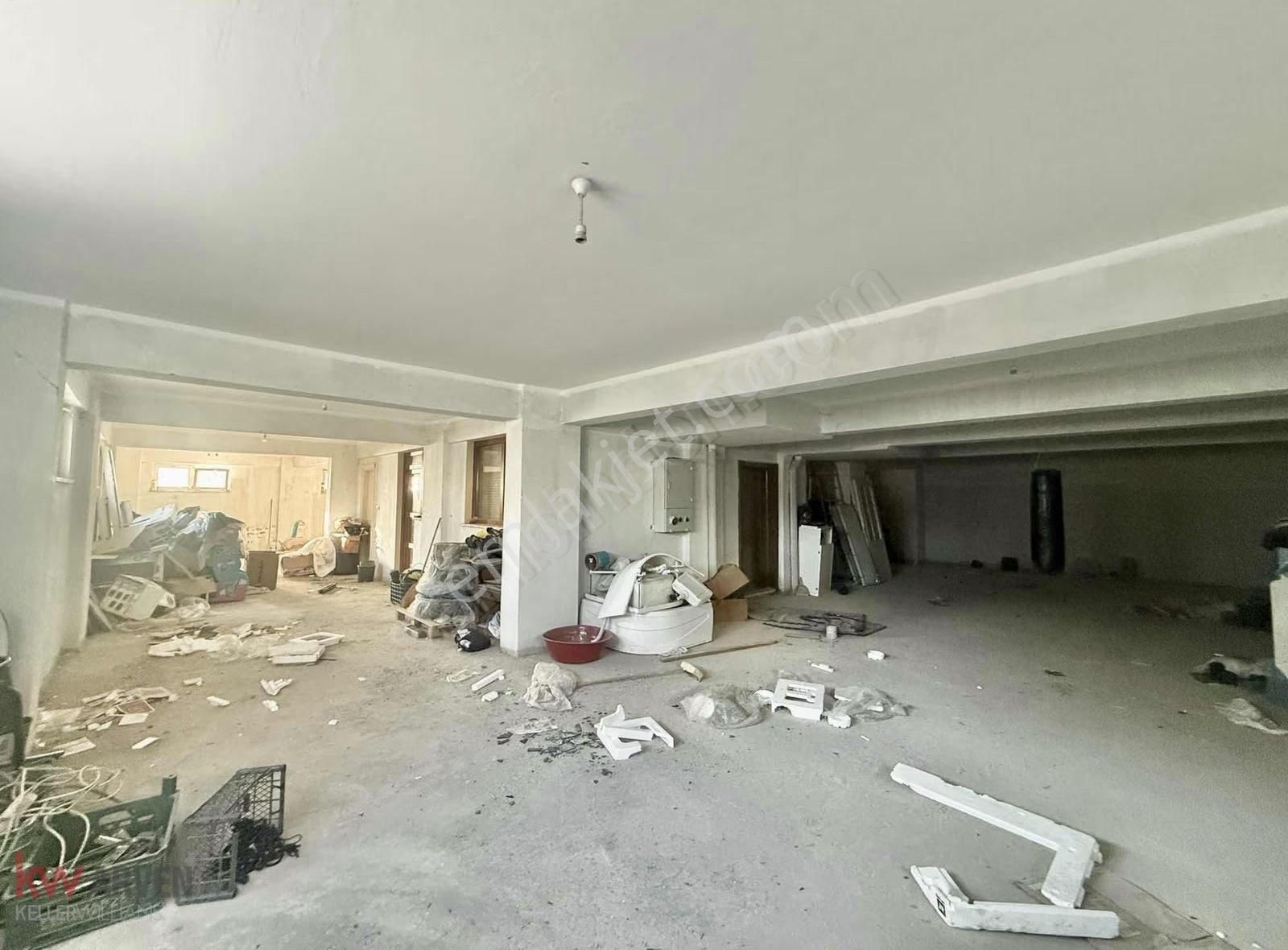 Kw Arven'den Yeşilyurt'da 275 M2 Araç Girişne Uygun Depo - Görsel 4