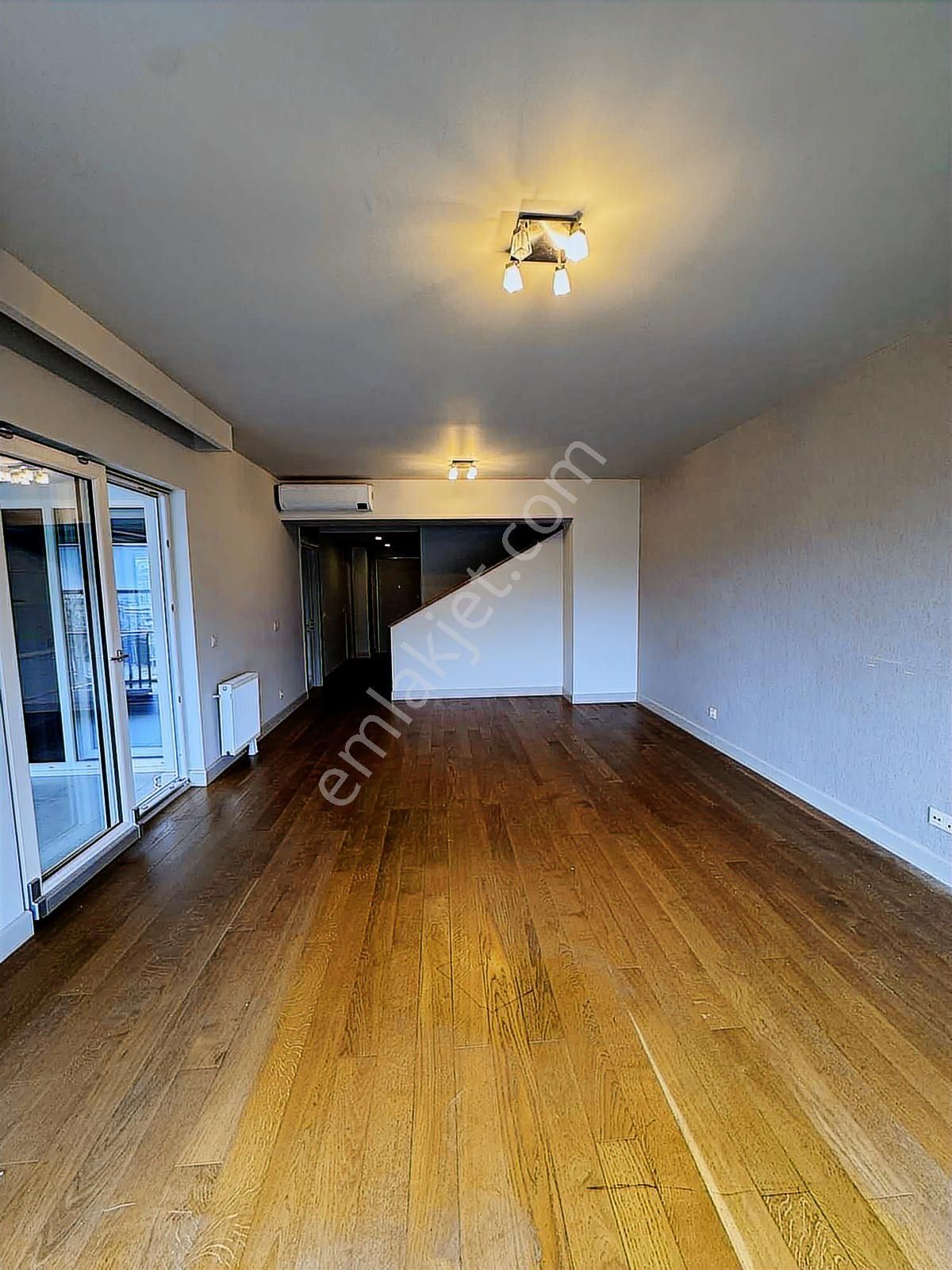 Bahçeşehir Eston Şehir Koru'da 4+1 Kiralık Sky Dubleks Villa - Görsel 24