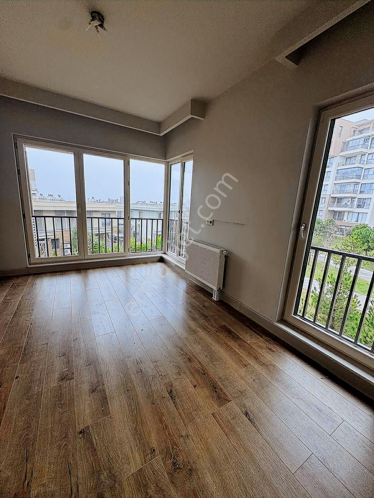 Bahçeşehir Eston Şehir Koru'da 4+1 Kiralık Sky Dubleks Villa - Görsel 26