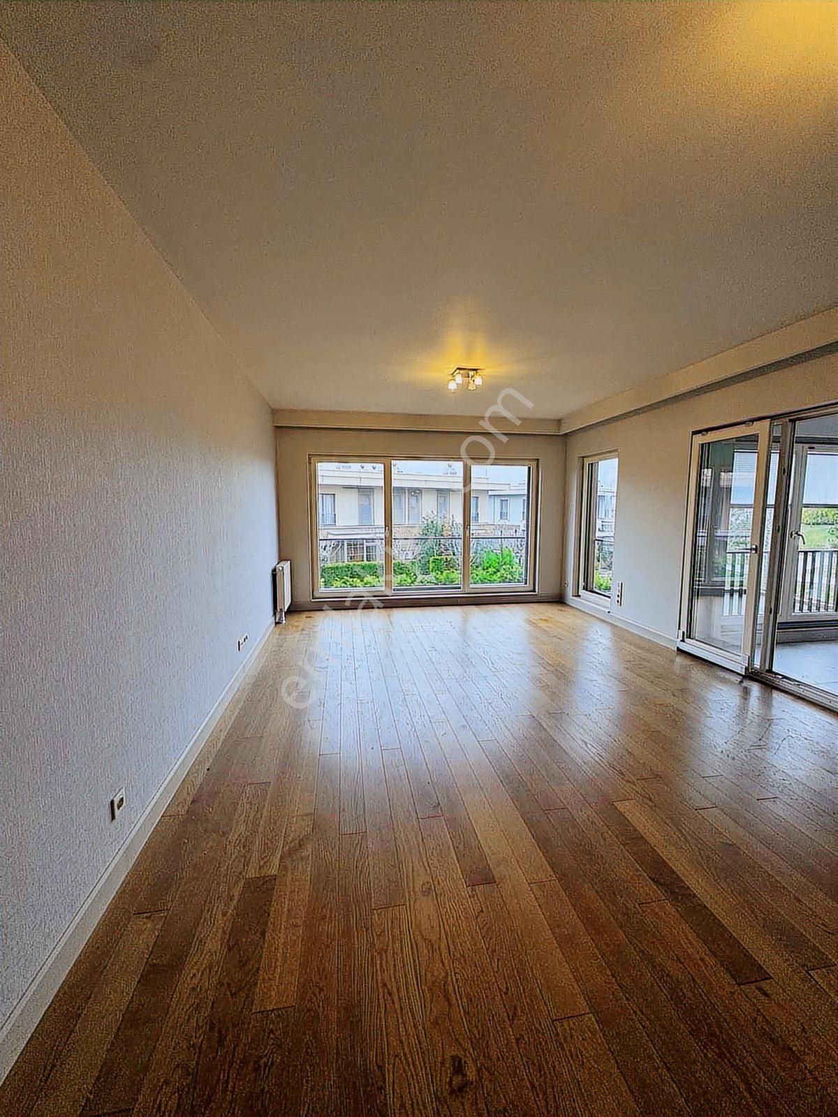 Bahçeşehir Eston Şehir Koru'da 4+1 Kiralık Sky Dubleks Villa - Görsel 16