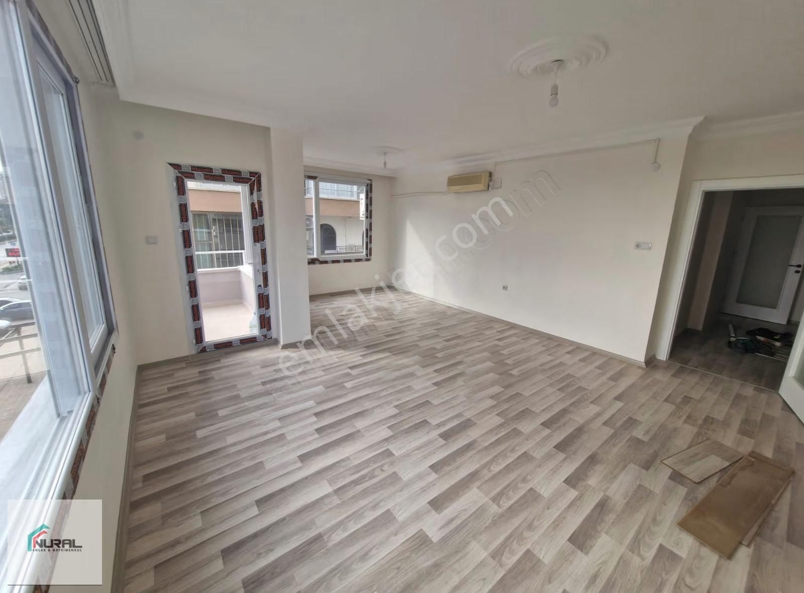 Gmk Bulvarında Sayapark Altı Polis Evi Karşısı Kiralık 3+1 - Görsel 3