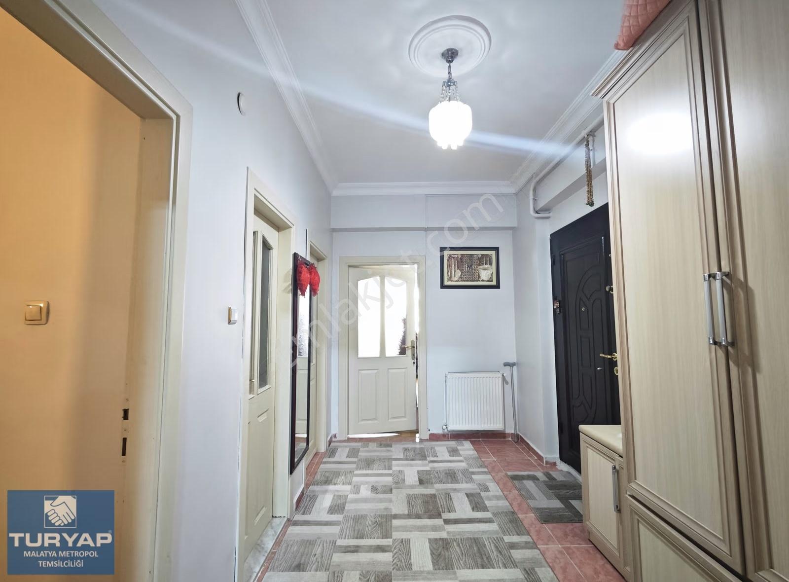 Turyap Metropol'den Hacı Abdi Mah.az Katlı Satılık 3+1 Daire - Görsel 5