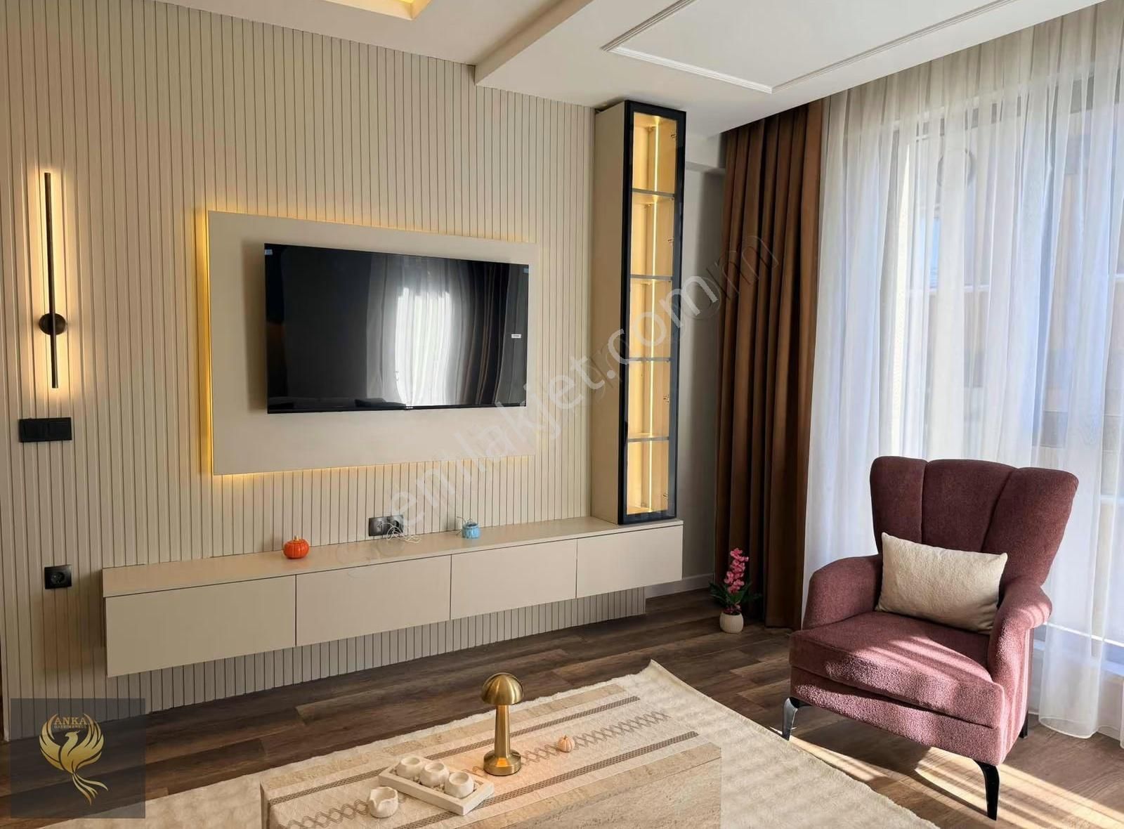 Atakumda Lüks Eşyalı Geniş Konsenpt Daire