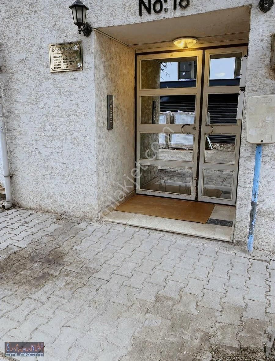 Emlakcımdan Sütlücede Eşyalı Kiralık 1+1 - Görsel 3