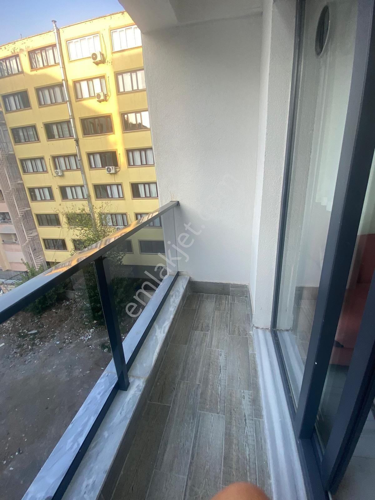 Ofis Kasaplar Durağında Kiralık Daire - Görsel 4