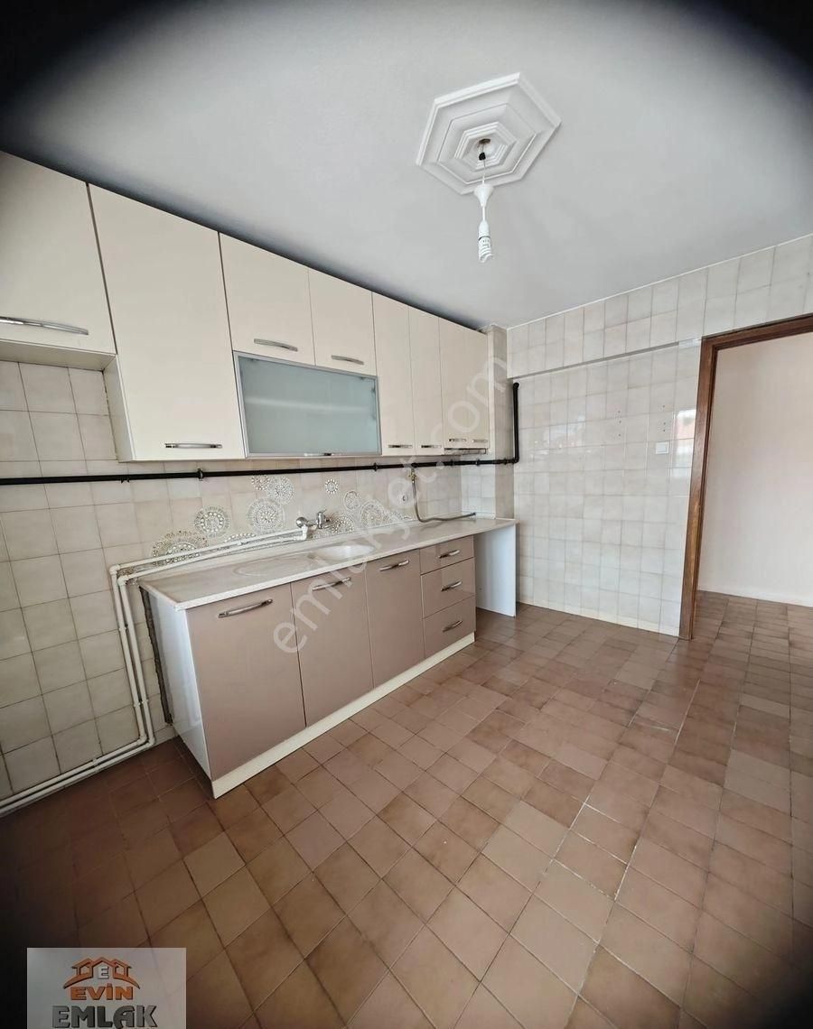 Poligon Askeriye Yakını Asansörlü Köşe Cepheli Doğalgazlı Arakat - Görsel 16