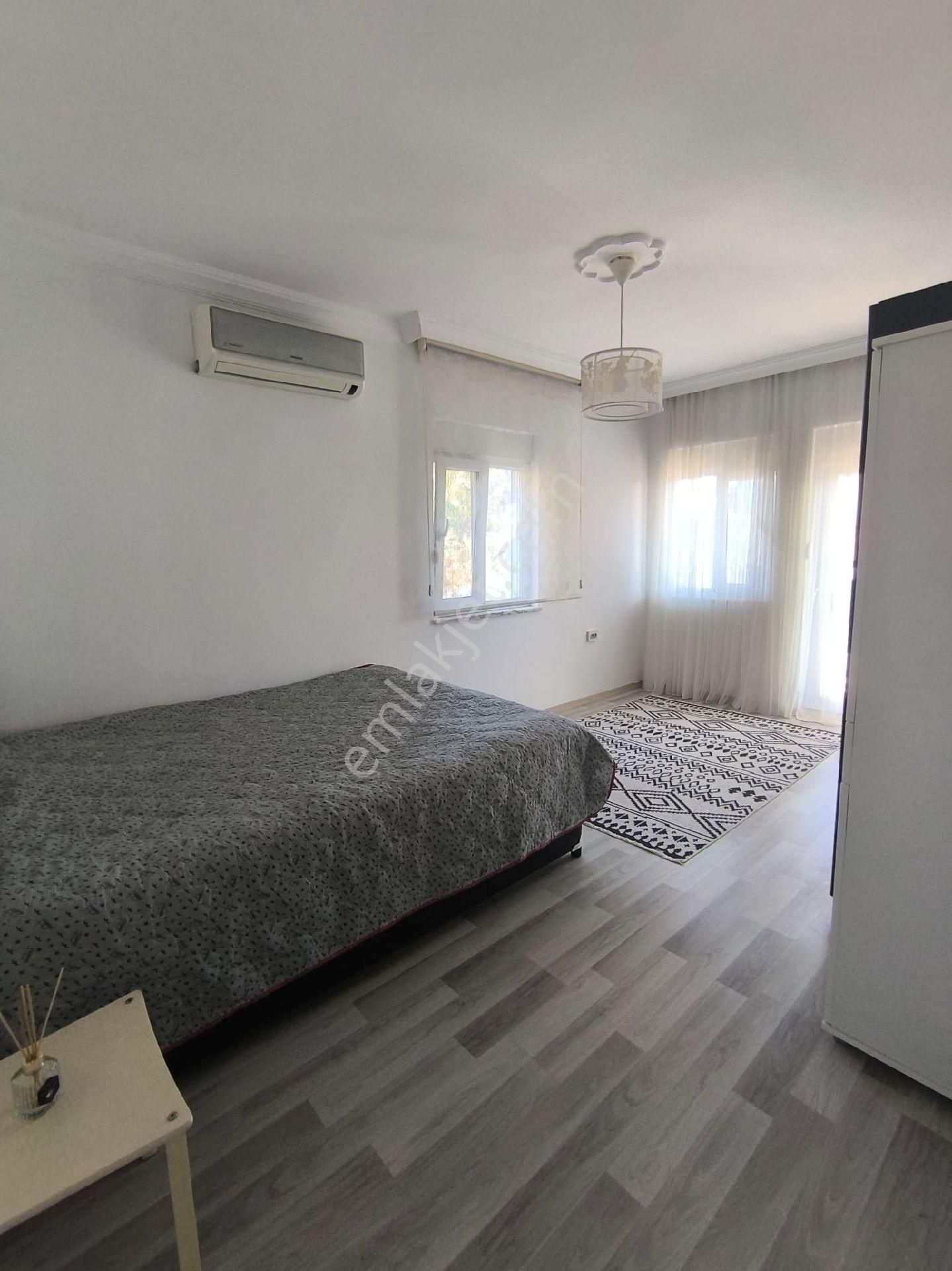 Doyran’da Merkezde 3+1 Tripleks Villa 400 M² Arsa 240 M² Kullanım Dev Teraslı - Görsel 18