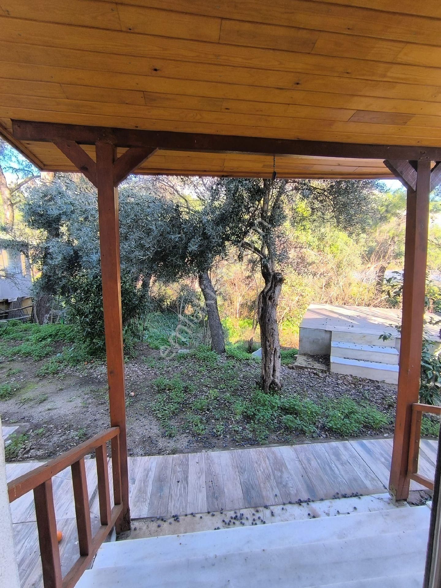 Doyran’da Merkezde 3+1 Tripleks Villa 400 M² Arsa 240 M² Kullanım Dev Teraslı - Görsel 26