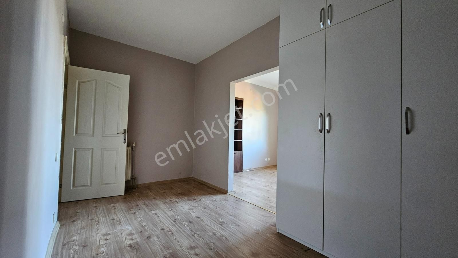 Acarkentte Özel Konumlu, Prestijli Kiralık 3+1 Daire - Görsel 15