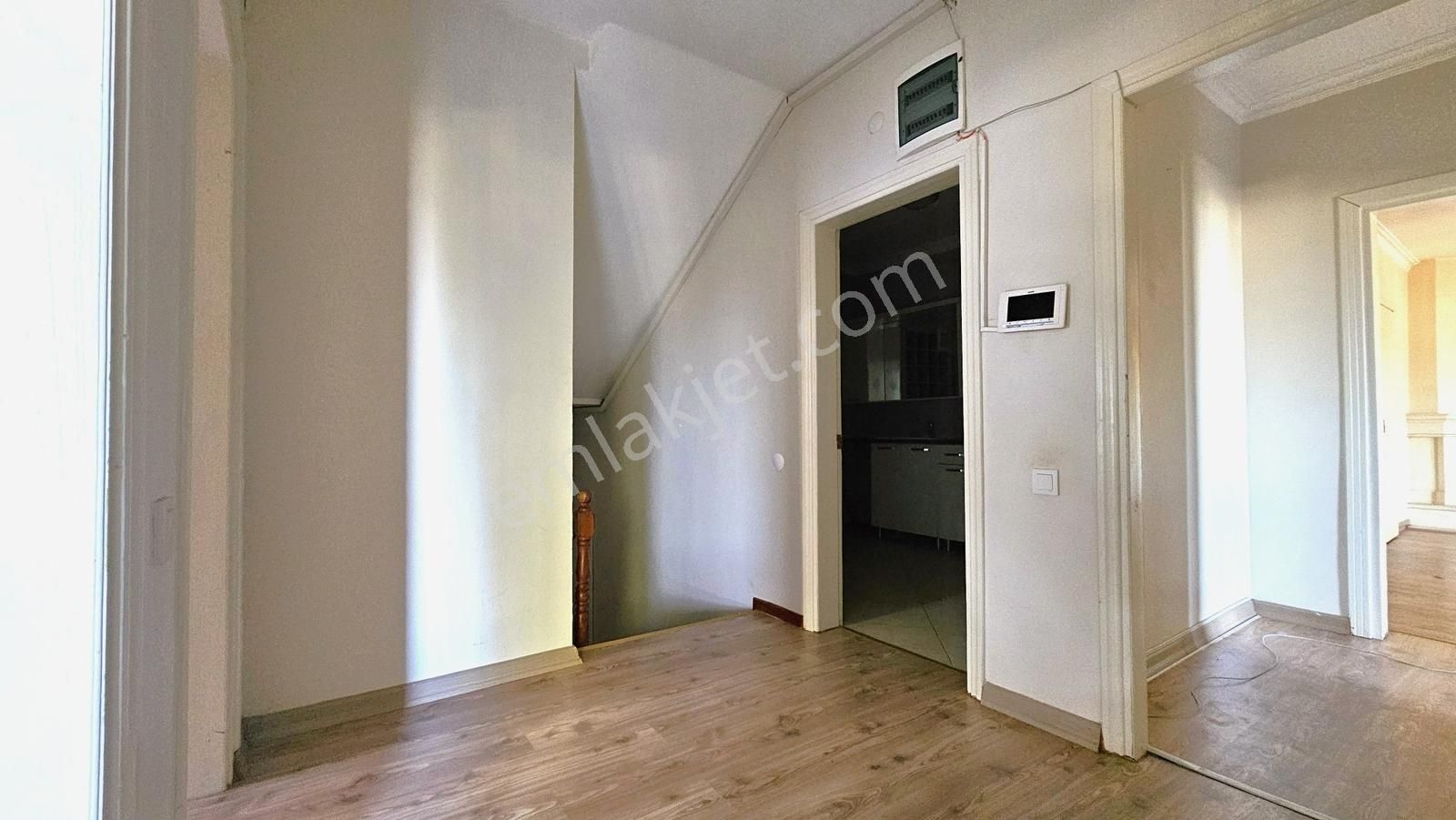 Acarkentte Özel Konumlu, Prestijli Kiralık 3+1 Daire - Görsel 17