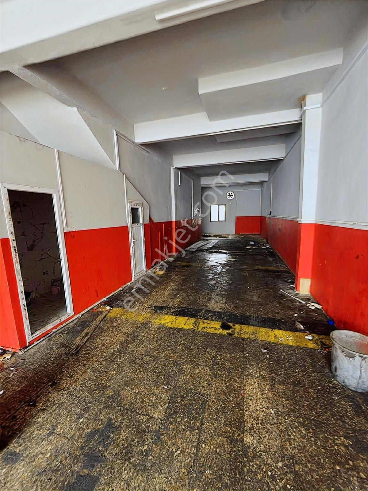 Trabzon Sanayide Cadde Üstü Dükkan - Görsel 11