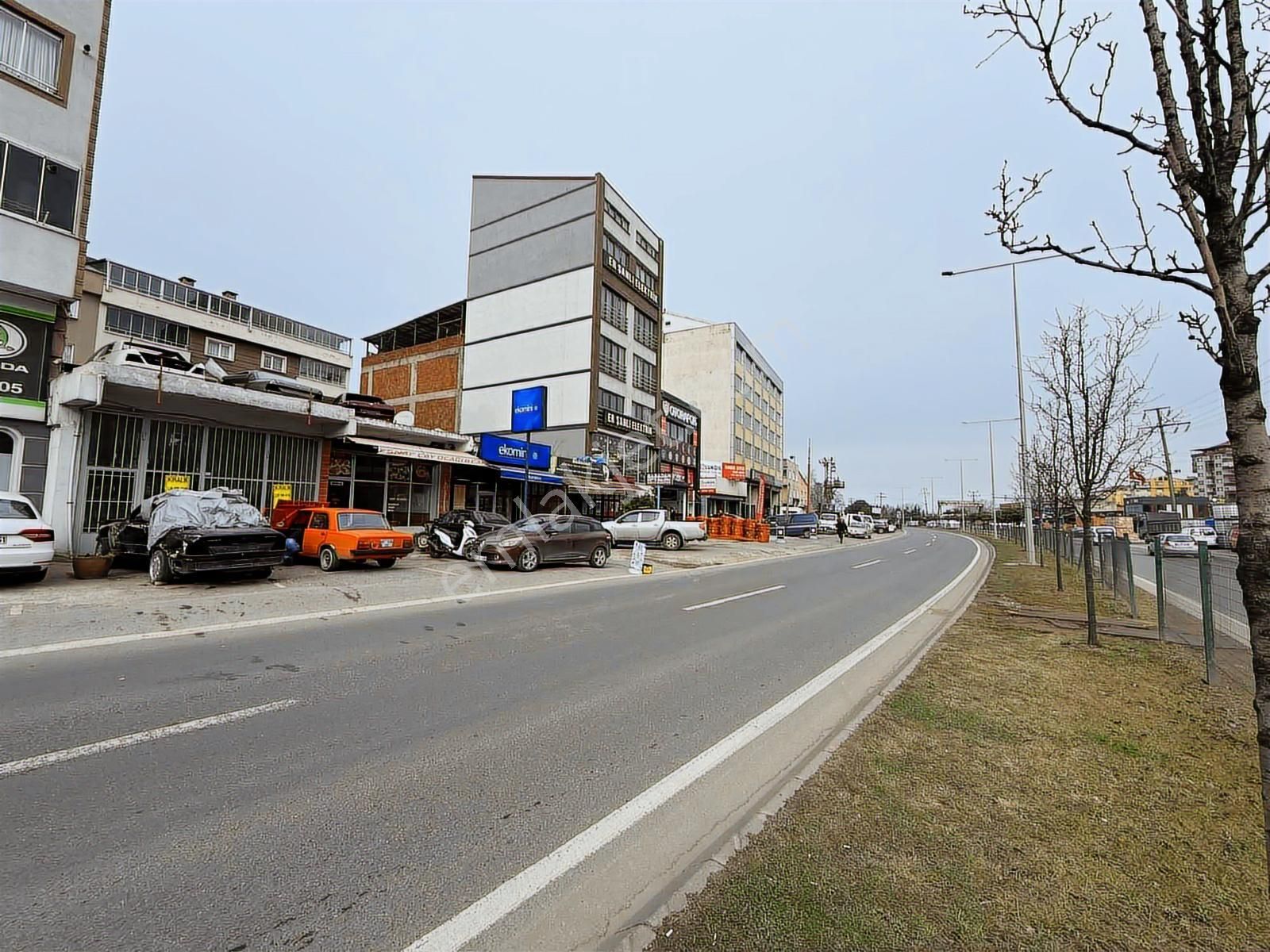 Trabzon Sanayide Cadde Üstü Dükkan - Görsel 5