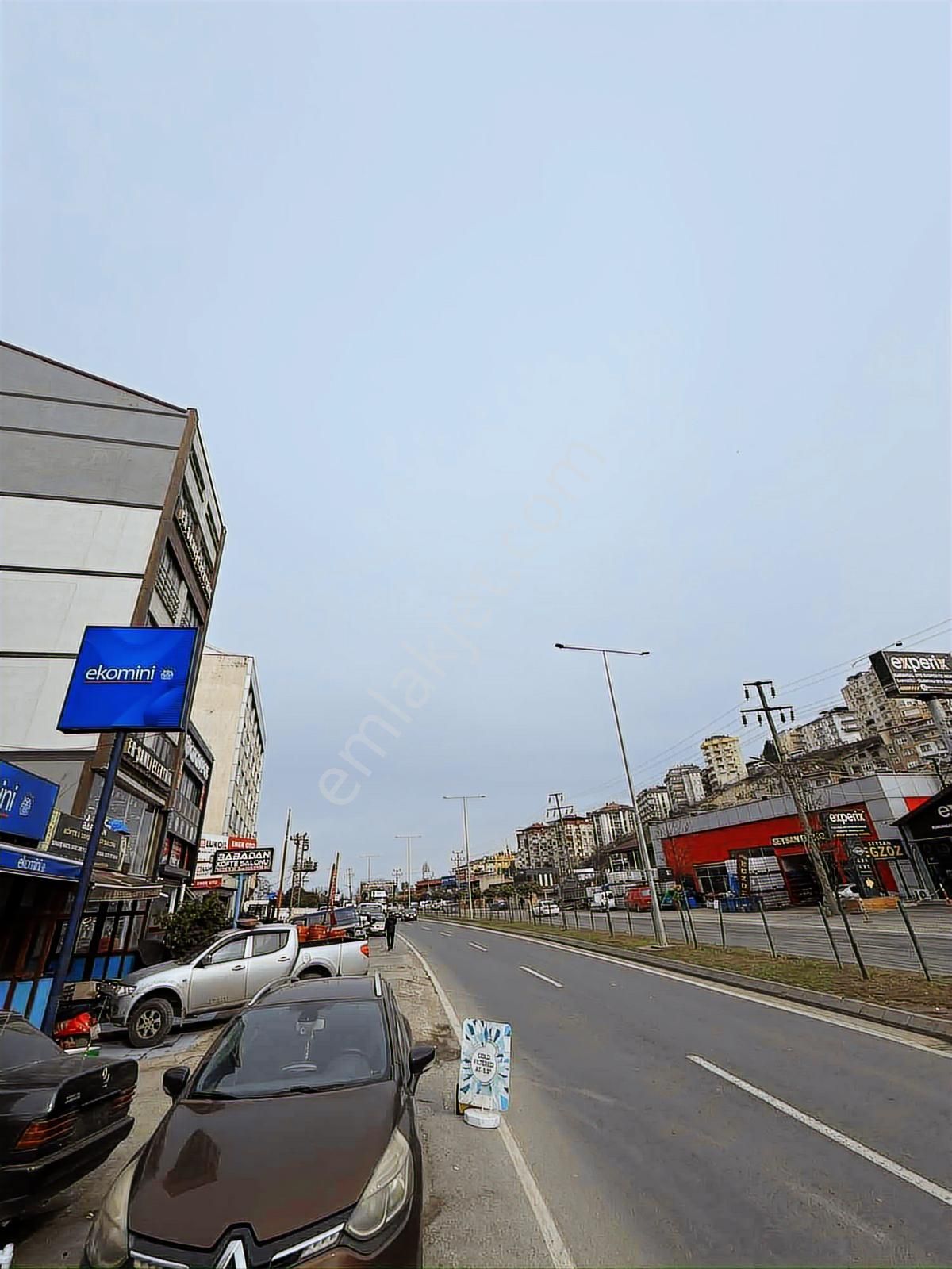 Trabzon Sanayide Cadde Üstü Dükkan - Görsel 6