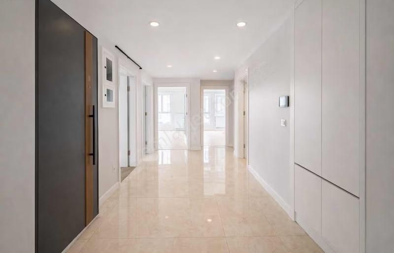 Gayrimenkulis'ten Emsallerinin Altında Fırsat Daire - Görsel 7