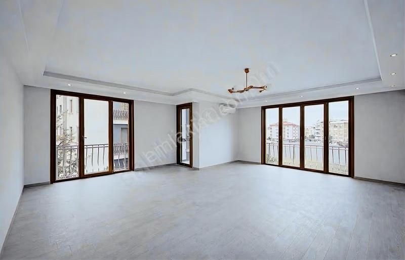 Adnan Kahveci'de Kısa Katlı Geniş 3+1 - Görsel 9