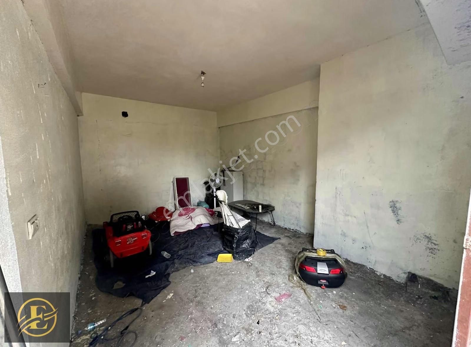 Ekol'den Yılmazlar Arkası Park Cepheli Hasarsız İskanlı Garajlı - Görsel 3