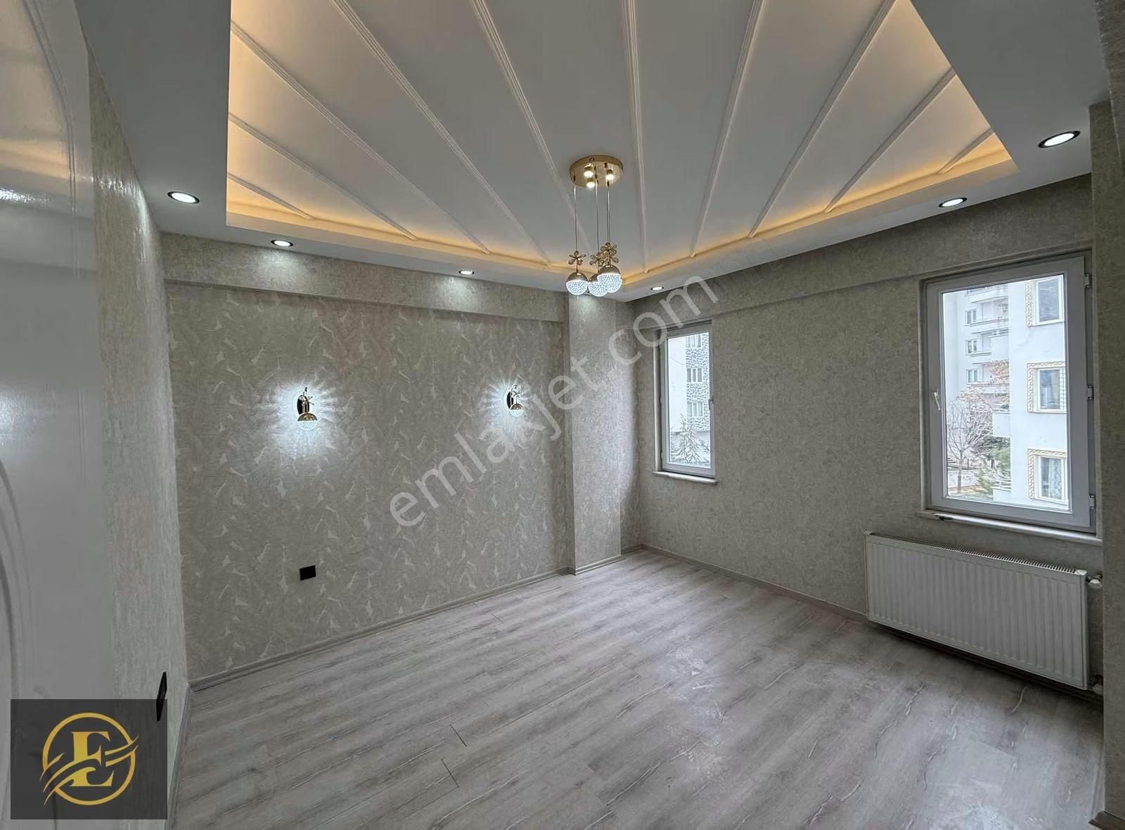 Ekol'den Ultra Lüks İskanlı Hasarsız Ara Kat Ön Cephe 2+1 - Görsel 3